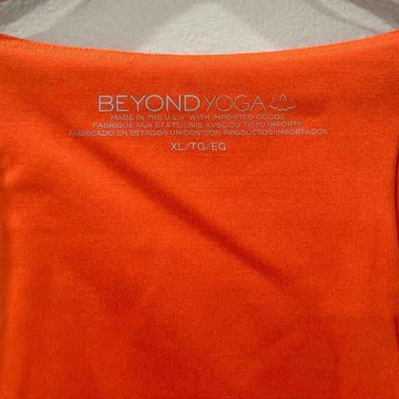 Beyond Yoga powerbeyond intensity racerback cropped tank size XL - Picture 9 of 13